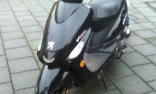 Peugeot V-CLIC scooter te koop - 2/4